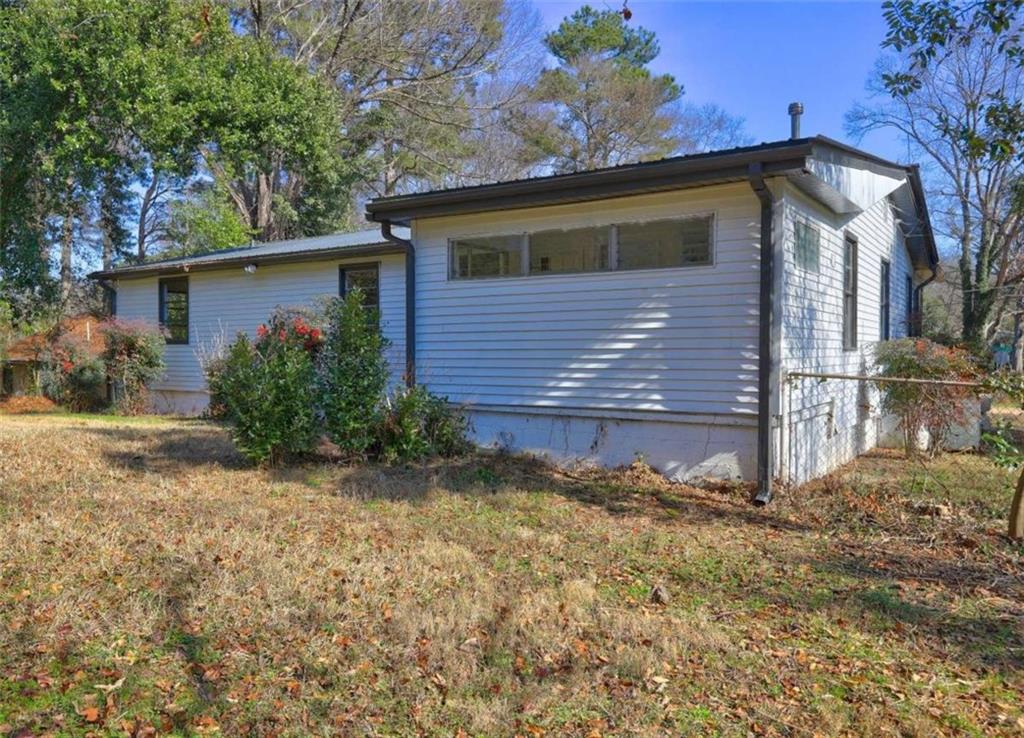 7779 Adamson Road Jonesboro, GA 30236 - Photo 5 of 38