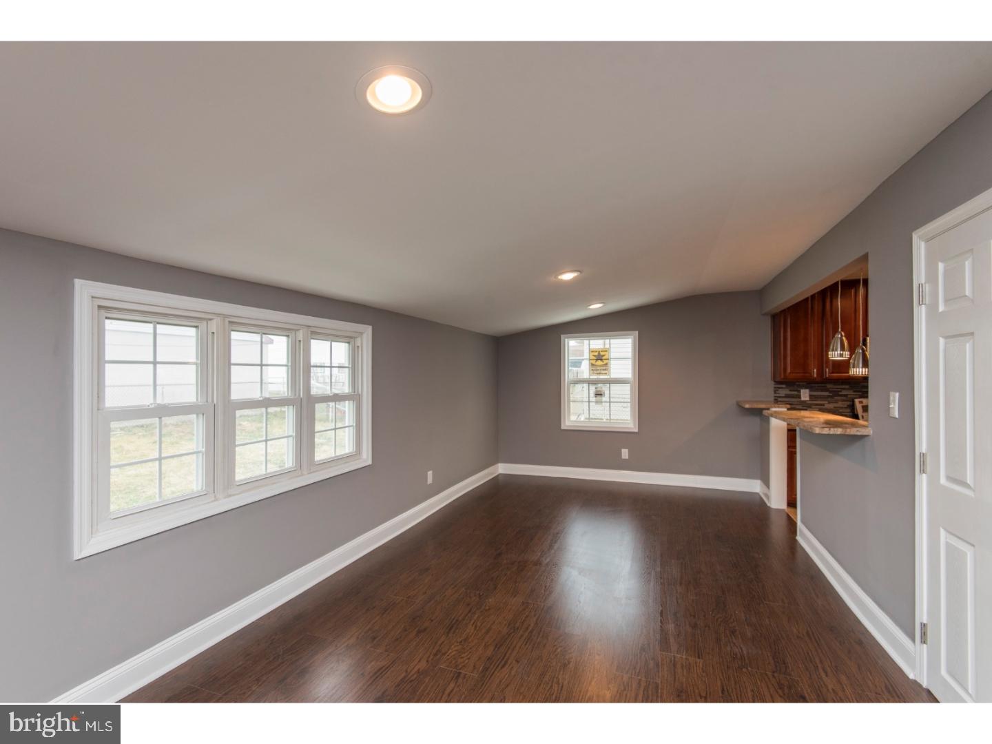 2817 Narcissus Road Philadelphia, PA 19154 - Photo 16 of 25 Gallery Image 16