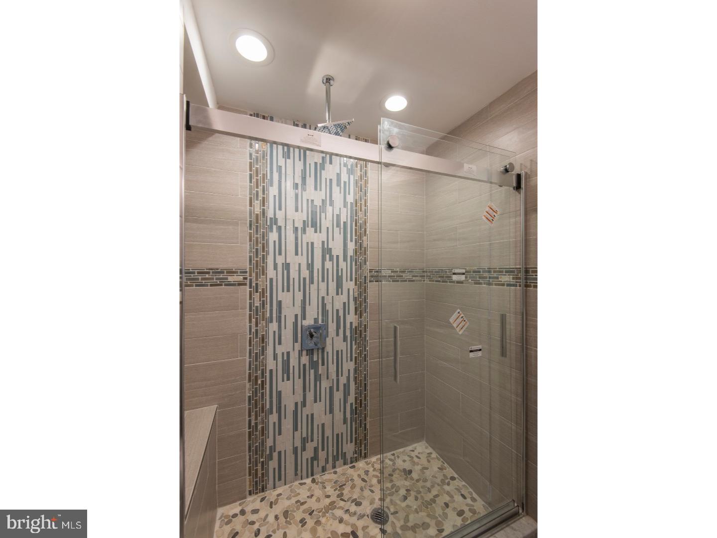 2817 Narcissus Road Philadelphia, PA 19154 - Photo 18 of 25 Gallery Image 18