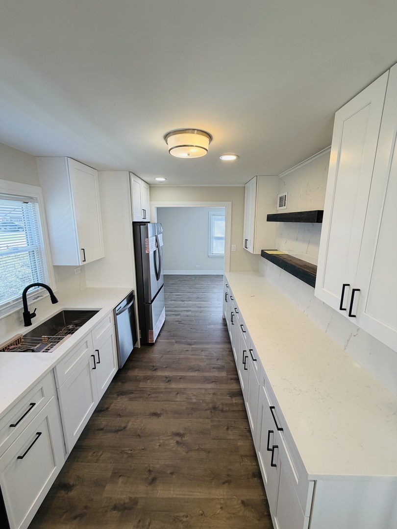 16826 Orchard Ridge Avenue Hazel Crest, IL 60429 - Photo 6 of 20