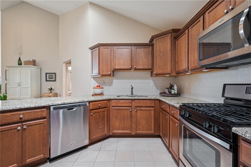 357 Saddlebrook Road Gibsonia, PA 15044 - Photo 14 of 35
