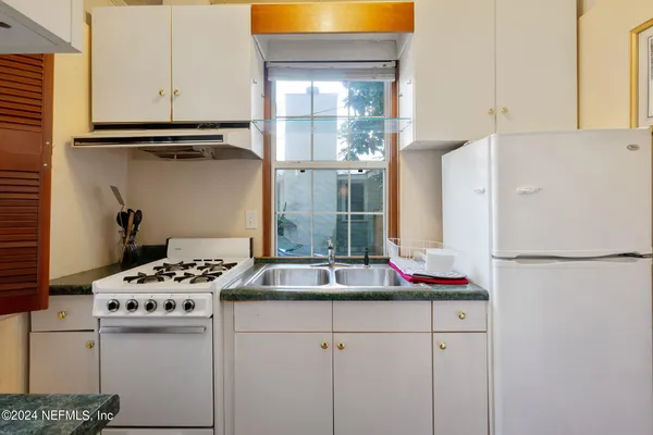 $1,075 | 3914 Herschel Street, Unit 1, Jacksonville, FL 32205