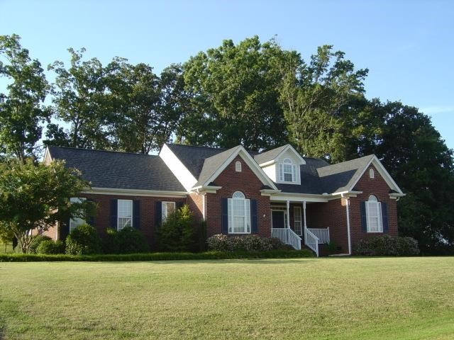 209 Willow Ridge Road Westminster, SC 29693 - Photo 3 of 21 Gallery Image 3