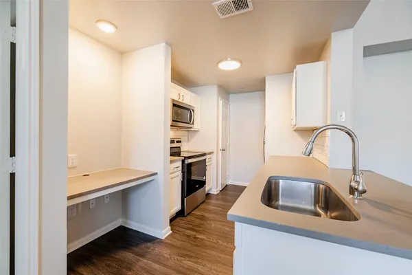 $1,635 | 12215 Hunters Chase Drive, Unit S4302S, Austin, TX 78729