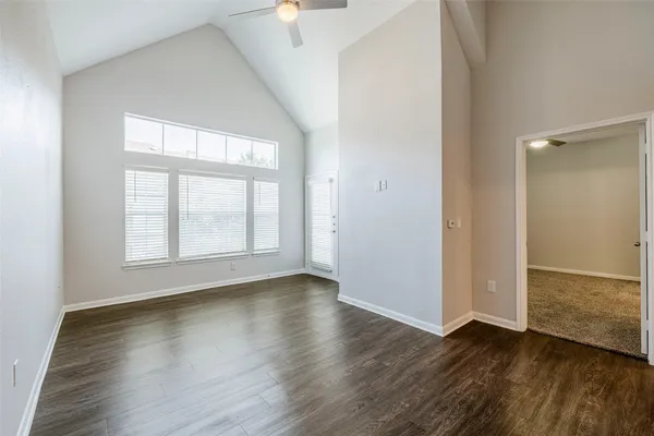 $1,635 | 12215 Hunters Chase Drive, Unit S4302S, Austin, TX 78729