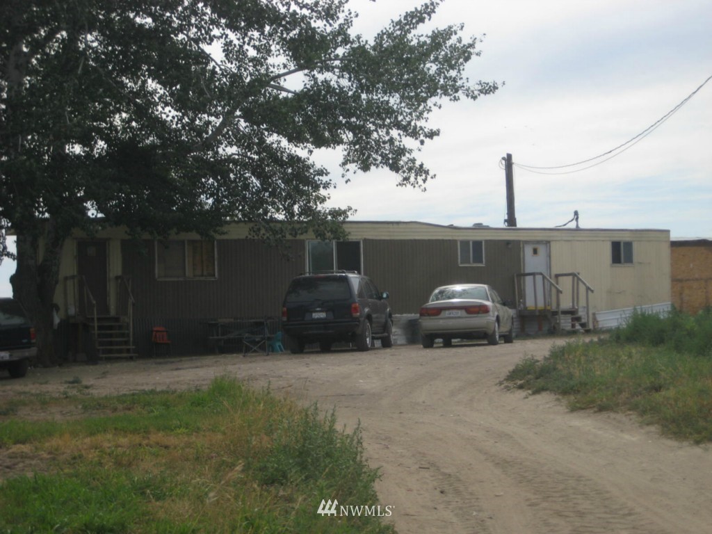 102 Christensen Road Othello, WA 99344 - Photo 12 of 16 Gallery Image 12