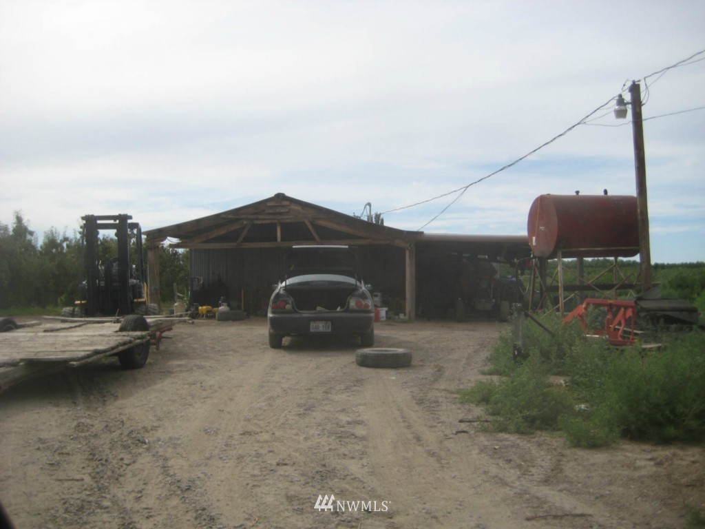 102 Christensen Road Othello, WA 99344 - Photo 15 of 16 Gallery Image 15