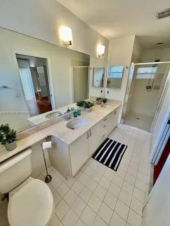 $3,900 | 5758 Northwest 97th Place, Doral, FL 33178