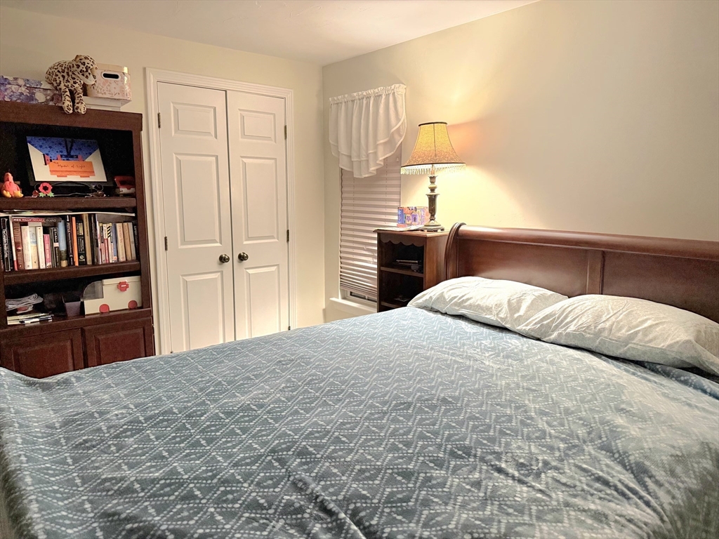401 Ridgefield Circle, Unit 401D Clinton, MA 01510 - Photo 17 of 22