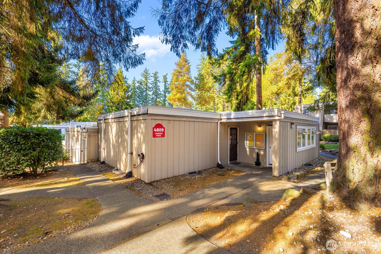 4823 180th Street Southwest, Unit H203 Lynnwood, WA 98037 - Photo 24 of 26 a view of a house with a garage