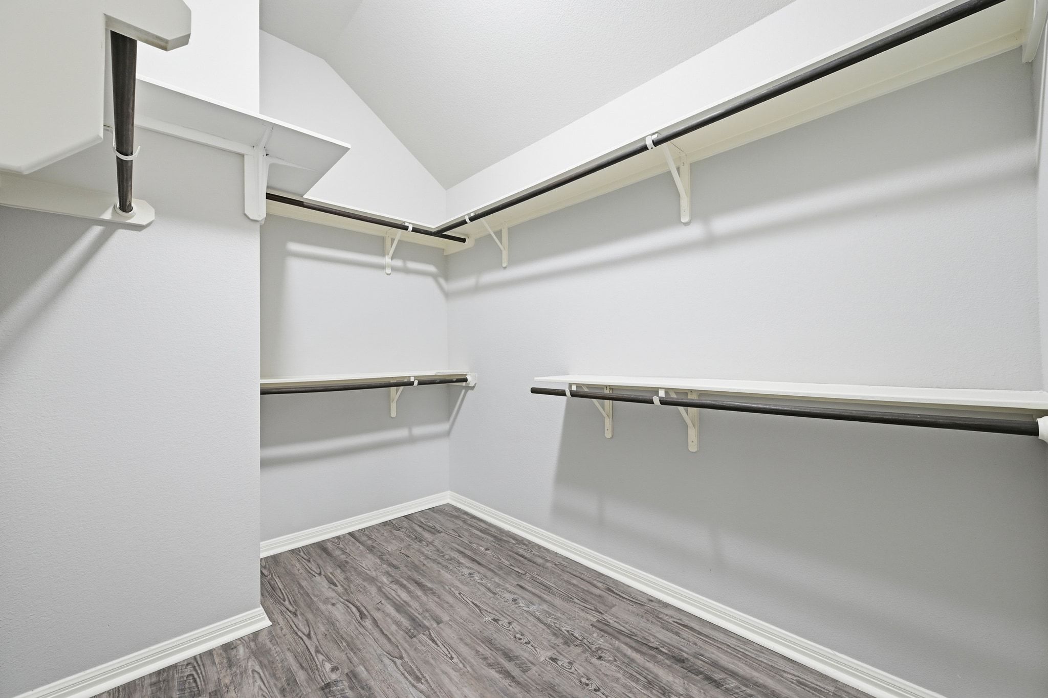 392 Tilly Lane Buda, TX 78610 - Photo 15 of 26