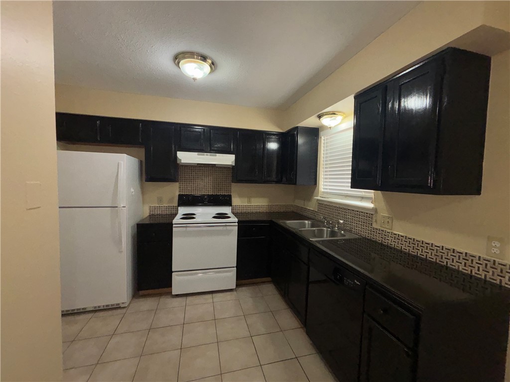 7214 Owen Court, Unit 2 Corpus Christi, TX 78413 - Photo 5 of 12