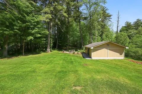 $425,000 | 193 Page Street, Lunenburg, MA 01462