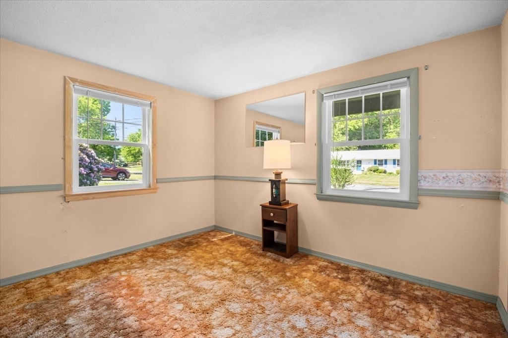 27 Nadine Road Brockton, MA 02302 - Photo 38 of 42