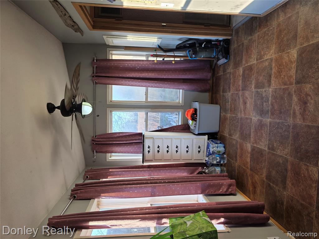 3875 North Van Dyke Road Decker, MI 48426 - Photo 4 of 25