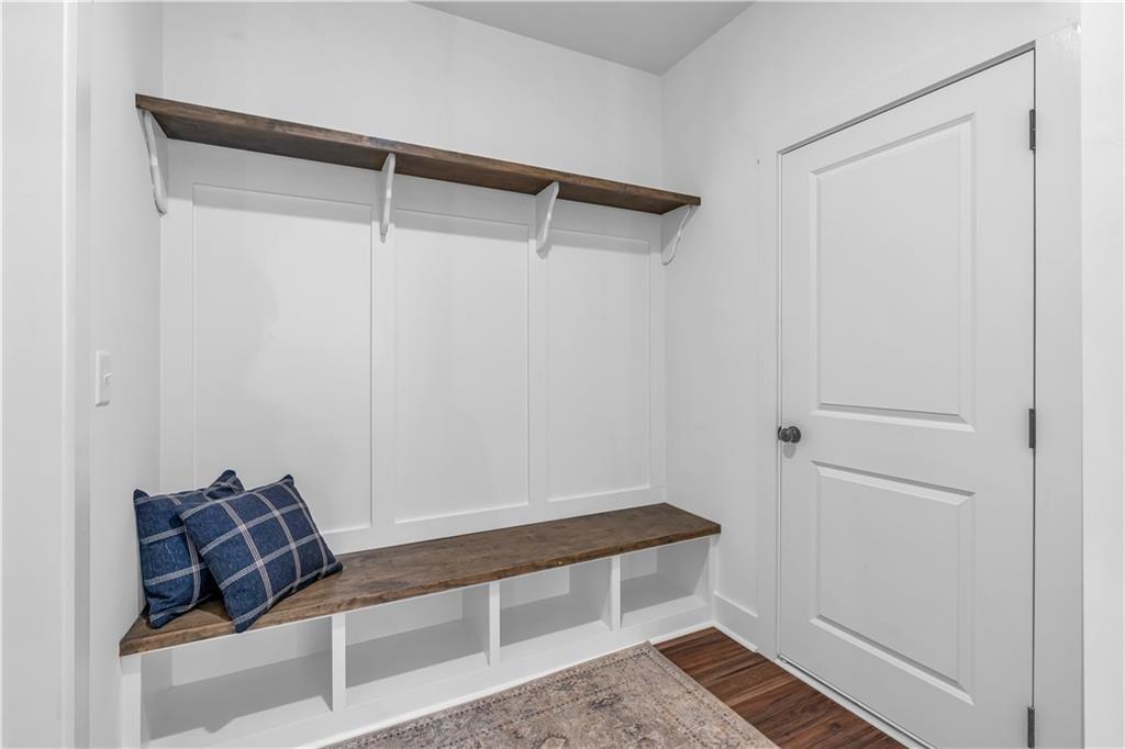 44 Puckett Road Emerson, GA 30137 - Photo 35 of 39 a room with a rug and wooden floor