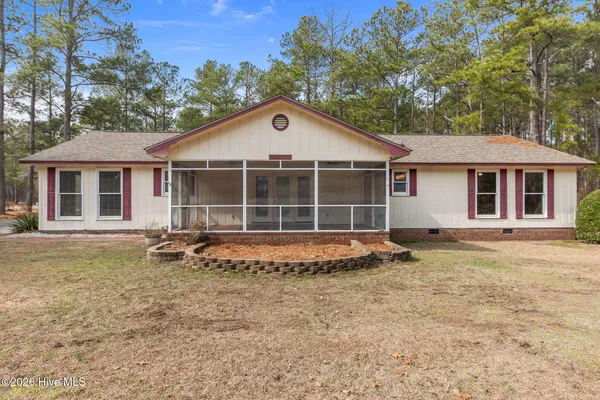 $325,000 | 30080 Deercroft Drive, Wagram, NC 28396