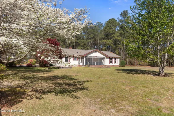 $325,000 | 30080 Deercroft Drive, Wagram, NC 28396