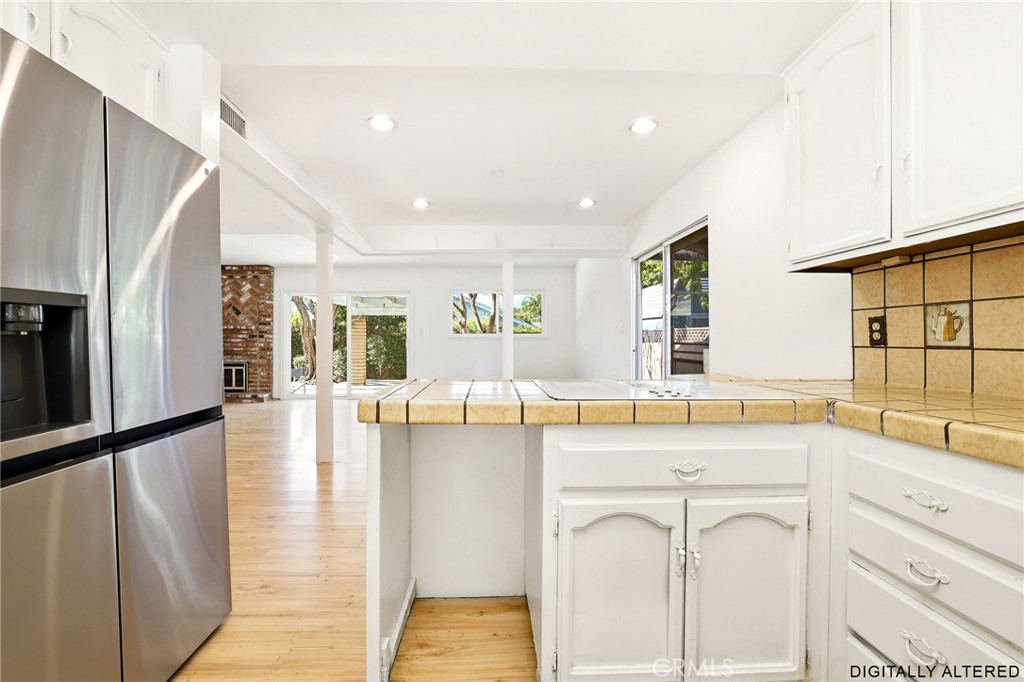 1843 Garvin Avenue Simi Valley, CA 93065 - Photo 11 of 30