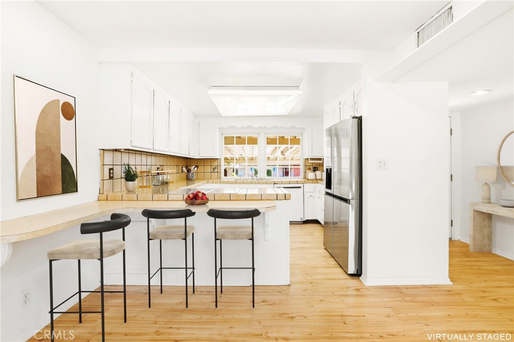 1843 Garvin Avenue Simi Valley, CA 93065 - Photo 7 of 30