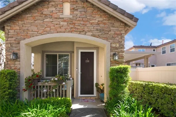 $560,000 | 37241 Galileo Lane, Murrieta, CA 92563