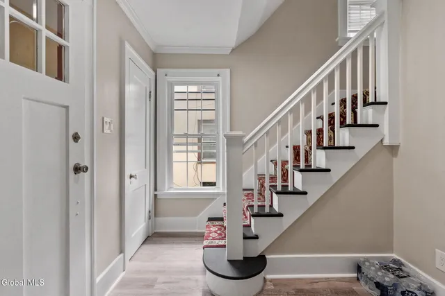 $2,600 | 1123 Ardsley Road, Schenectady, NY 12308