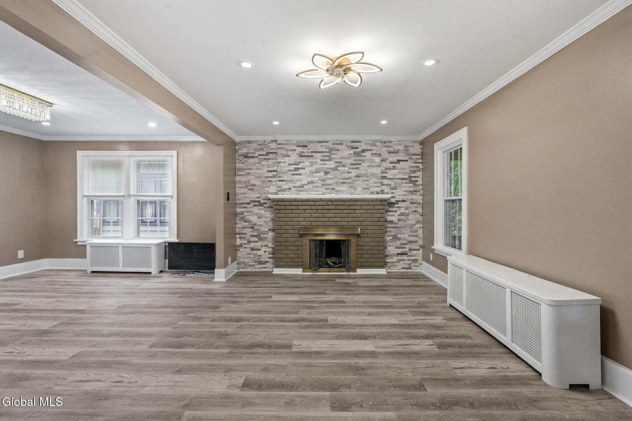 1123 Ardsley Road Schenectady, NY 12308 - Photo 6 of 17 14-web-or-mls-1123-ardsley-rd