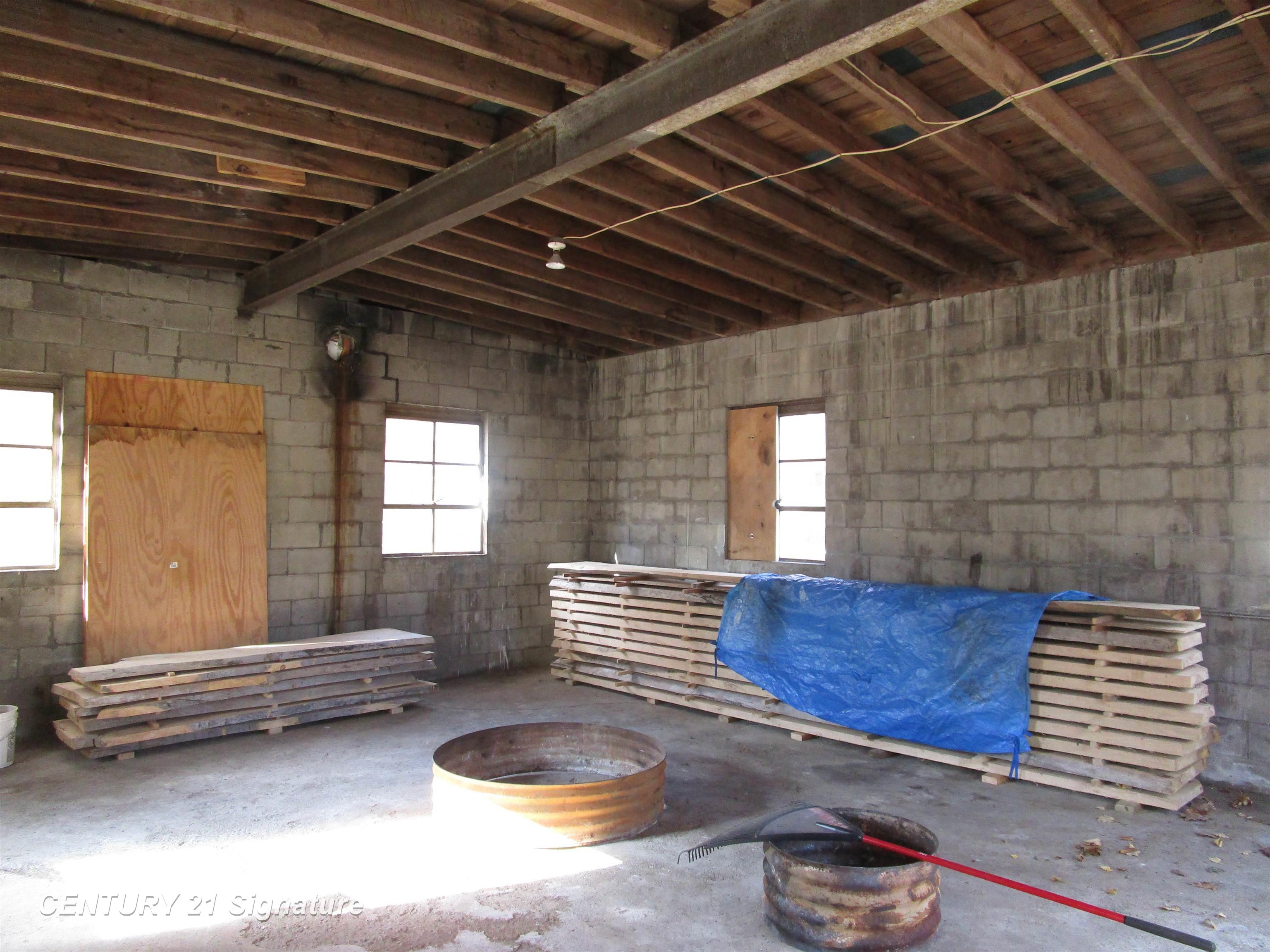 9875 Midland Road Freeland, MI 48623 - Photo 24 of 25