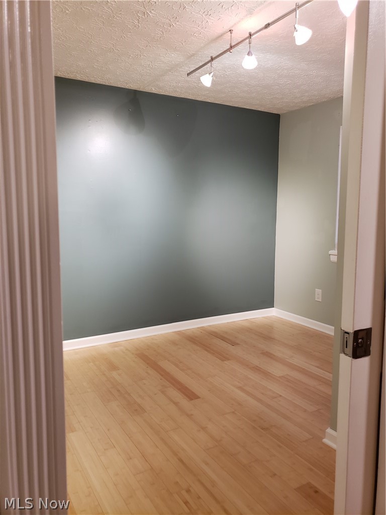 126 Prentice Road Painesville, OH 44077 - Photo 12 of 21 Gallery Image 12