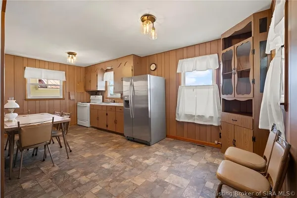 $199,900 | 1208 West Market Street, Salem, IN 47167