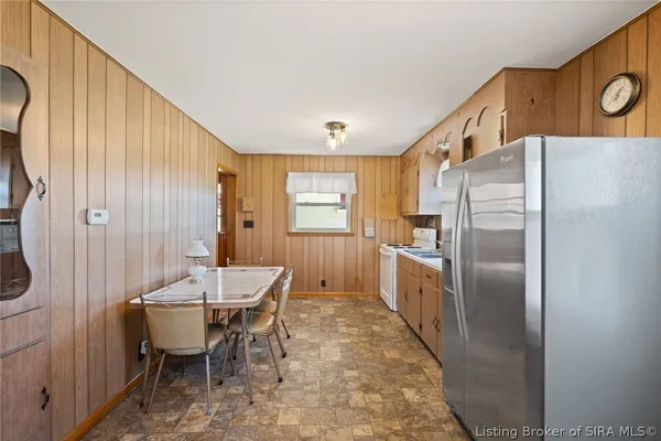 $199,900 | 1208 West Market Street, Salem, IN 47167