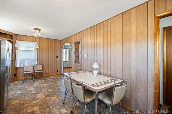 $199,900 | 1208 West Market Street, Salem, IN 47167