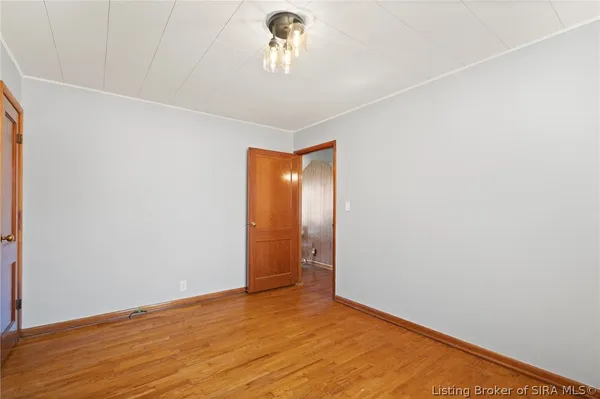 $199,900 | 1208 West Market Street, Salem, IN 47167