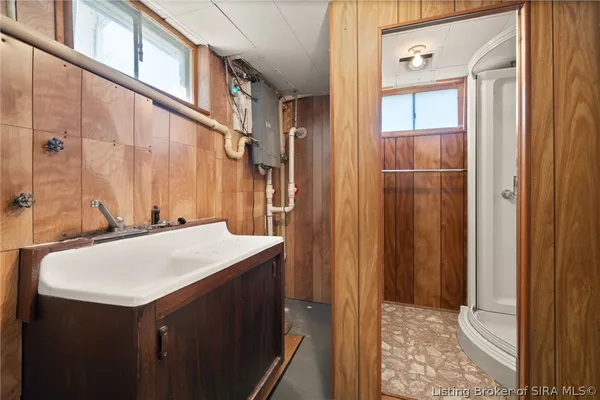 $199,900 | 1208 West Market Street, Salem, IN 47167