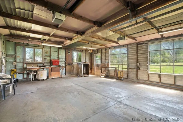 $199,900 | 1208 West Market Street, Salem, IN 47167