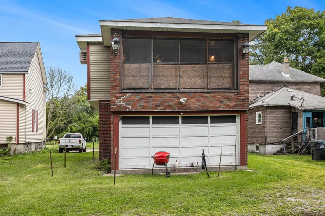 $185,000 | 1620 North Edwards Street, Kalamazoo, MI 49007