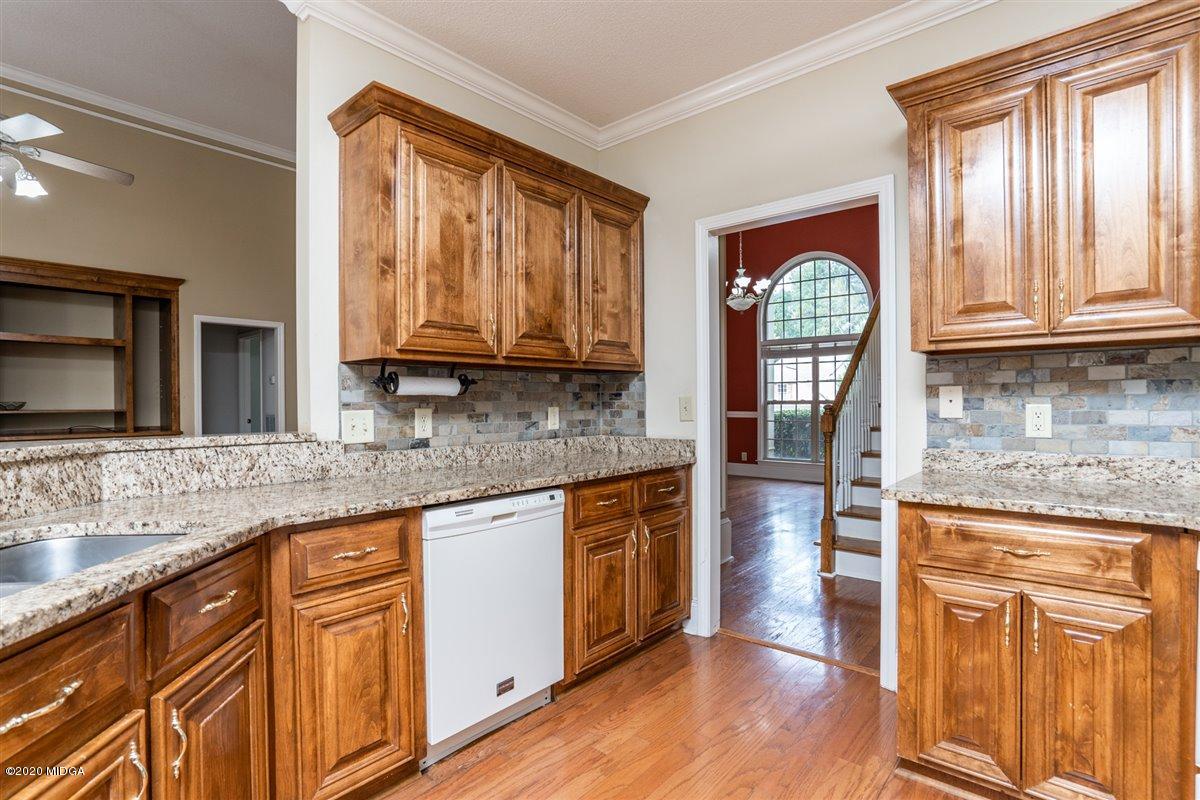 605 Lokchapee Ridge Macon, GA 31210 - Photo 11 of 34 13-DSC04856
