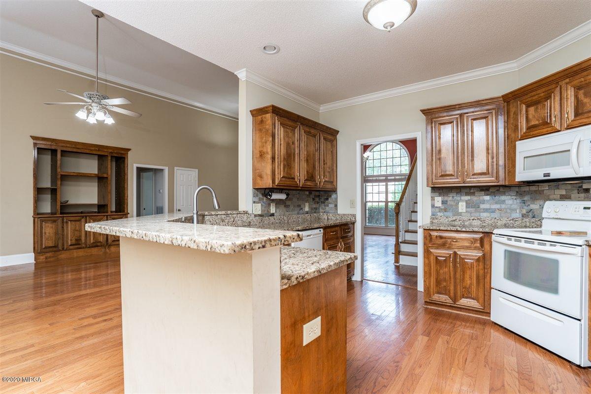 605 Lokchapee Ridge Macon, GA 31210 - Photo 10 of 34 12-DSC04855