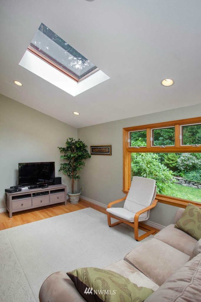 625 Clark Road Bellingham, WA 98225 - Photo 8 of 25