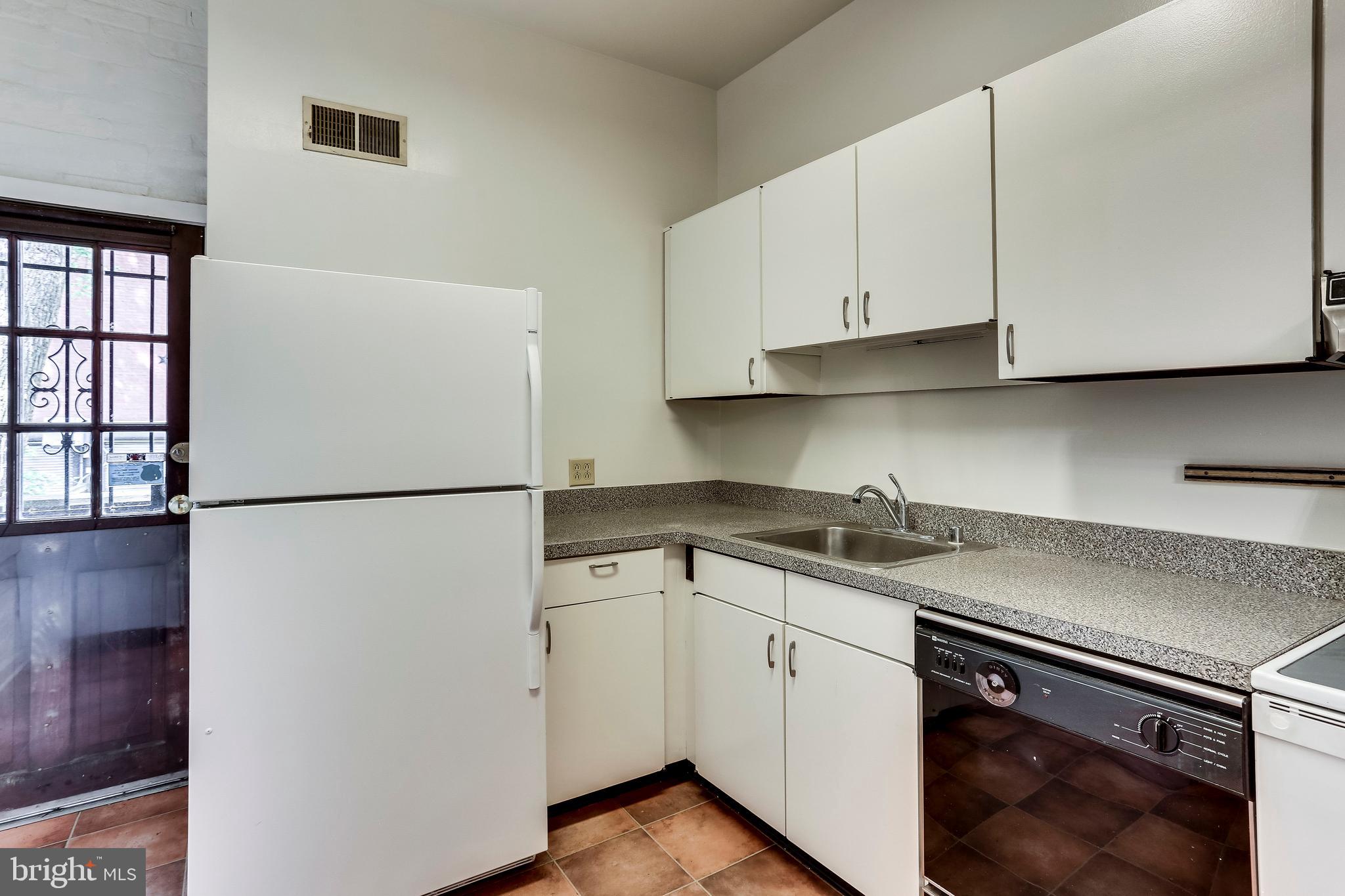 1824 16th Street Northwest Washington, DC 20009 - Photo 7 of 23