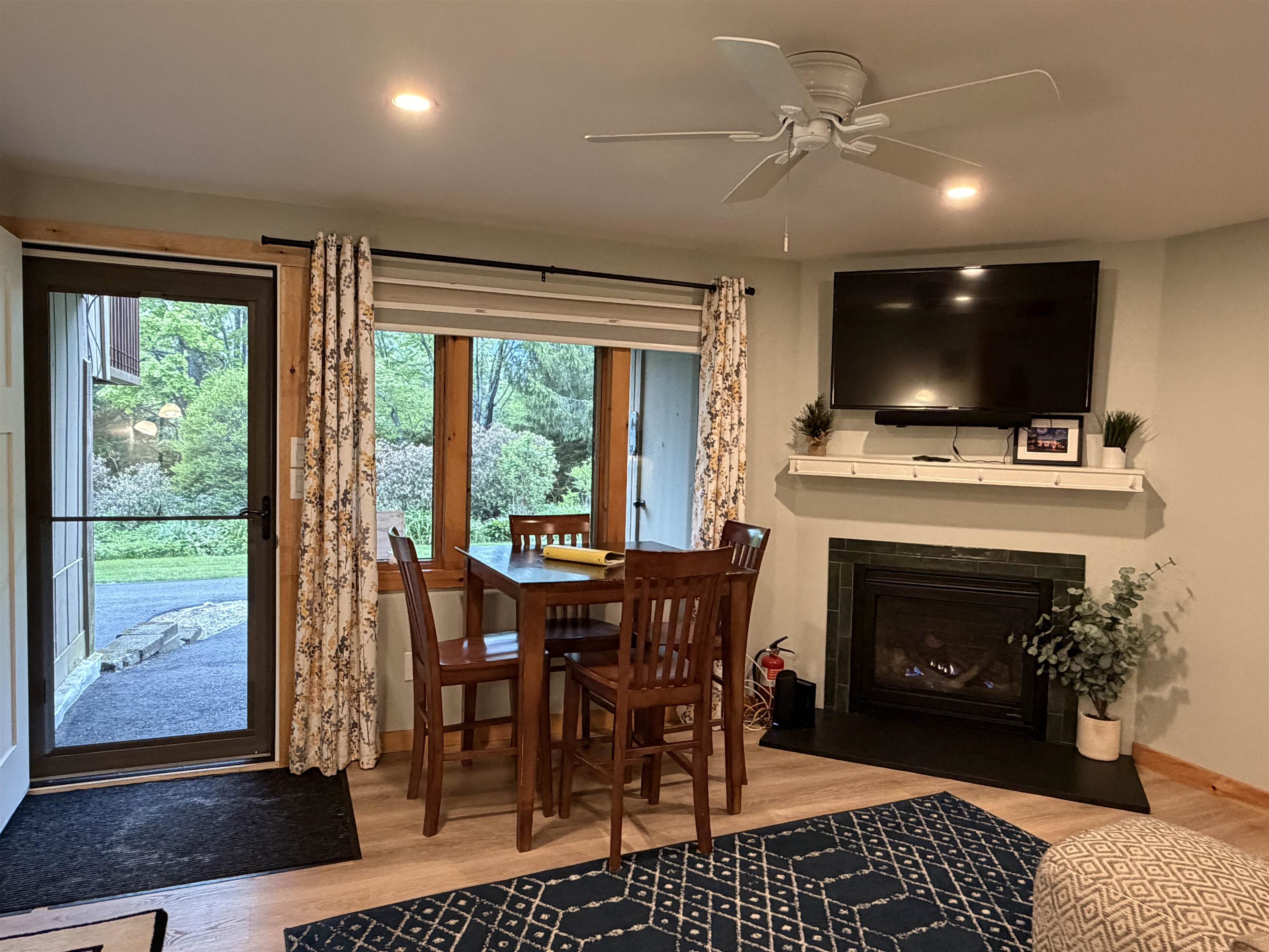 10 Chippewa Way, Unit 11 Waterville Valley, NH 03215 - Photo 9 of 25