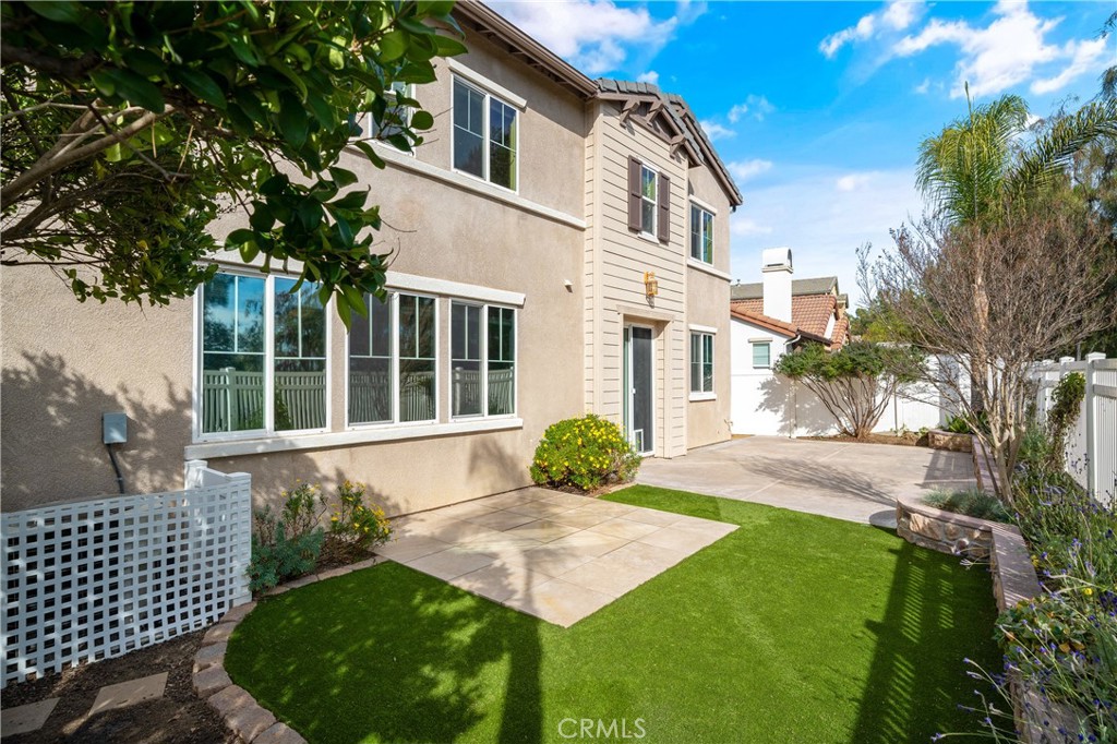 28817 Edenton Way Temecula, CA 92591 - Photo 48 of 56 a view of an house with backyard porch and sitting area