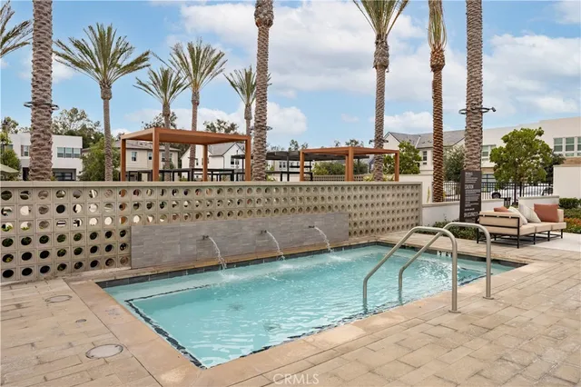 $6,900 | 121 Fremont, Lake Forest, CA 92630