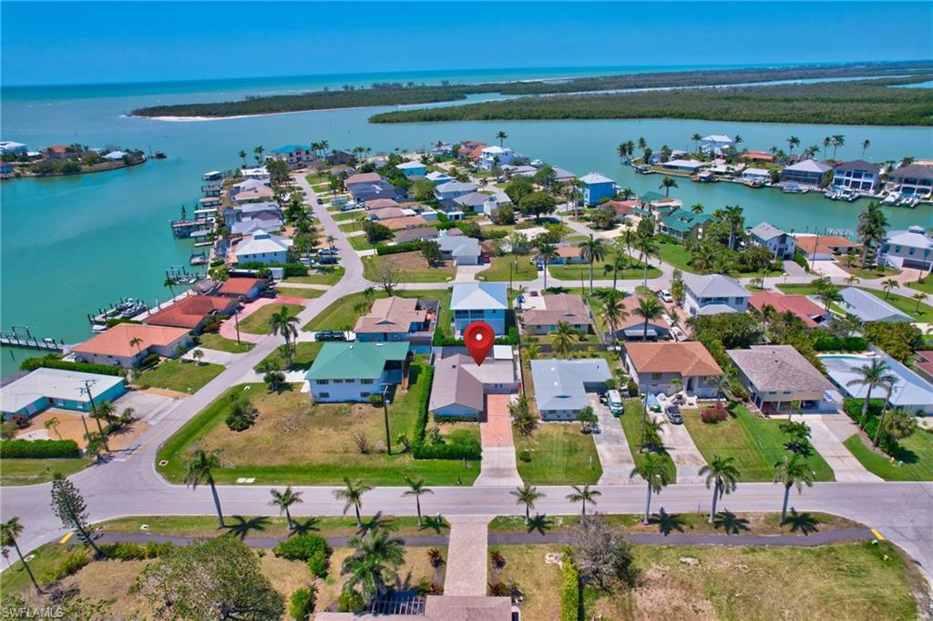 112 Capri Boulevard Naples, FL 34113 - Photo 34 of 39 an aerial view of multiple house