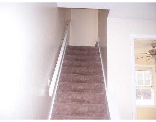 5 Fairview Park Road, Unit 1 Sturbridge, MA 01566 - Photo 5 of 5 Gallery Image 5