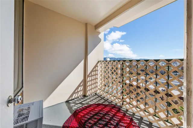 $265,000 | 747 Amana Street, Unit 1405, Honolulu, HI 96814