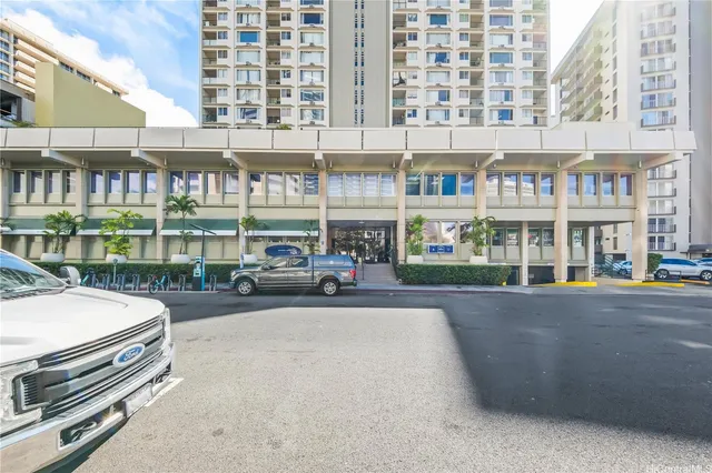 $265,000 | 747 Amana Street, Unit 1405, Honolulu, HI 96814