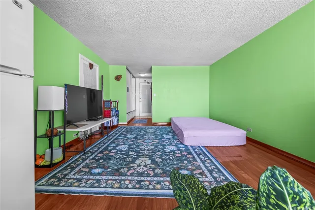 $265,000 | 747 Amana Street, Unit 1405, Honolulu, HI 96814