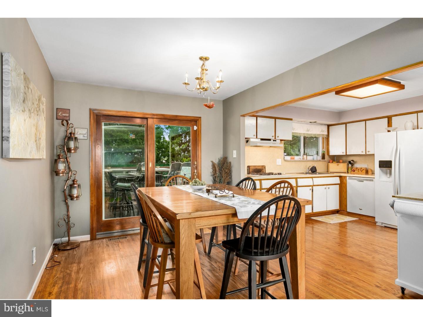 45 Rutgers Drive Riverside, NJ 08075 - Photo 9 of 25 Dining Room
