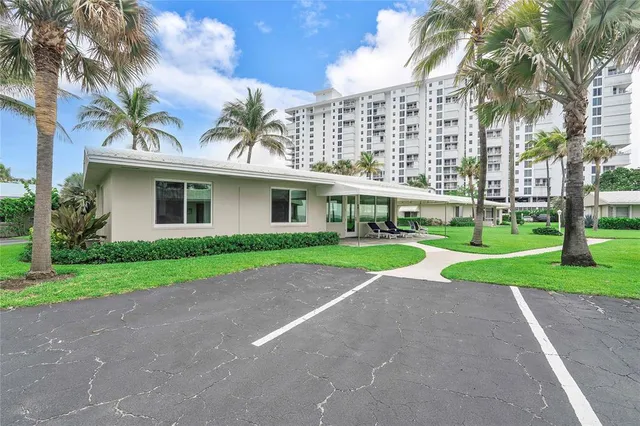 $1,999,000 | 1100 South Ocean Boulevard, Unit D16, Pompano Beach, FL 33062